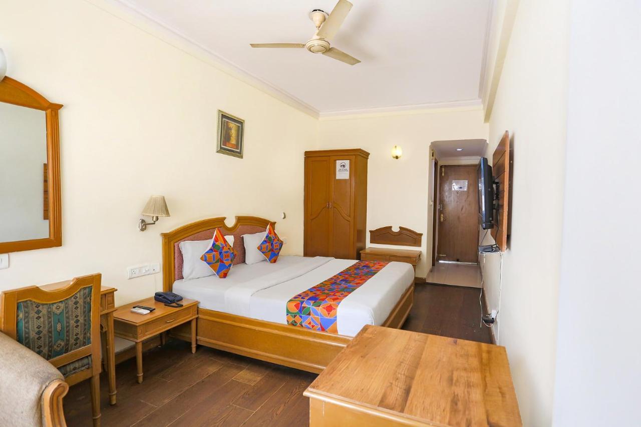 Fabhotel Altus Gurgaon Buitenkant foto