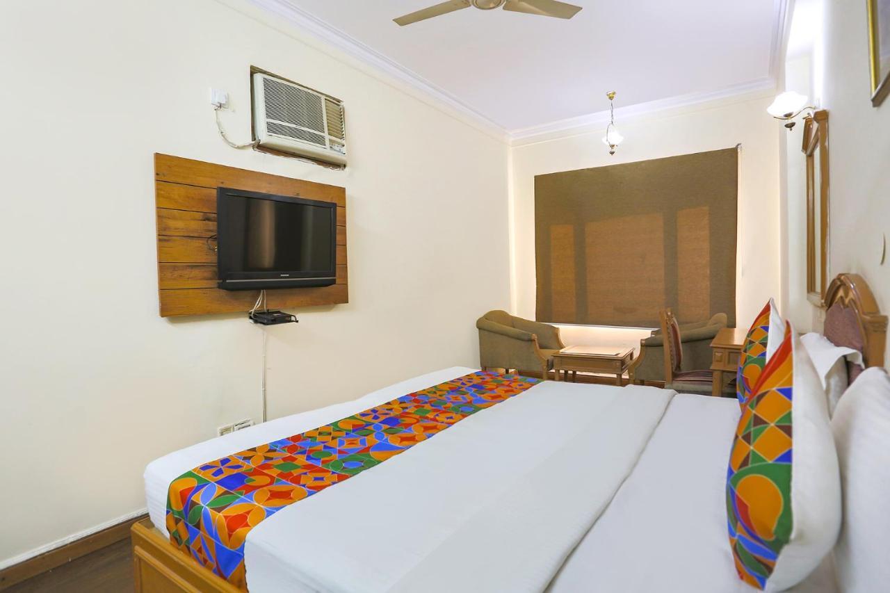 Fabhotel Altus Gurgaon Buitenkant foto